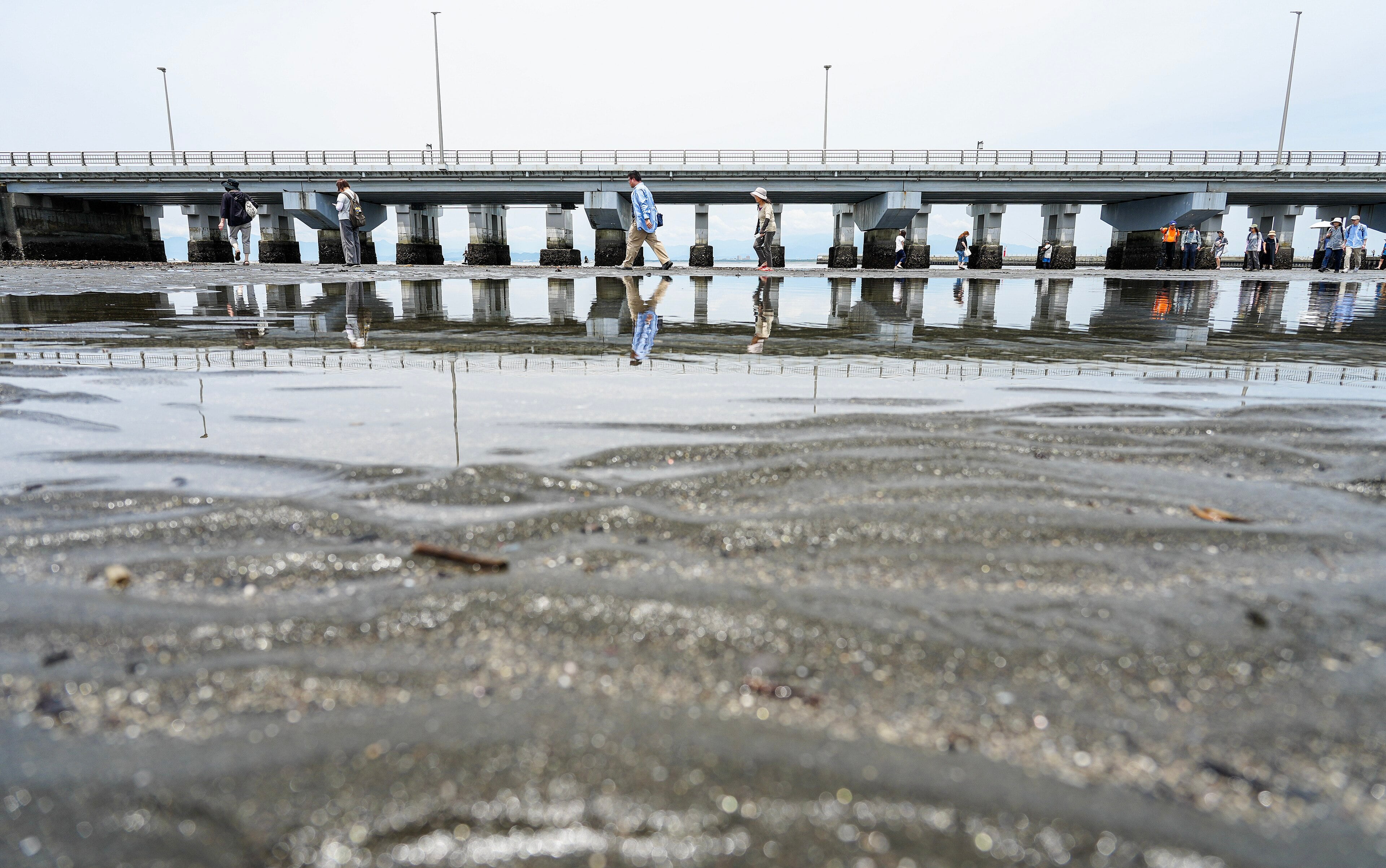 Enoshima and the tombolo sand bar, Fujisawa.